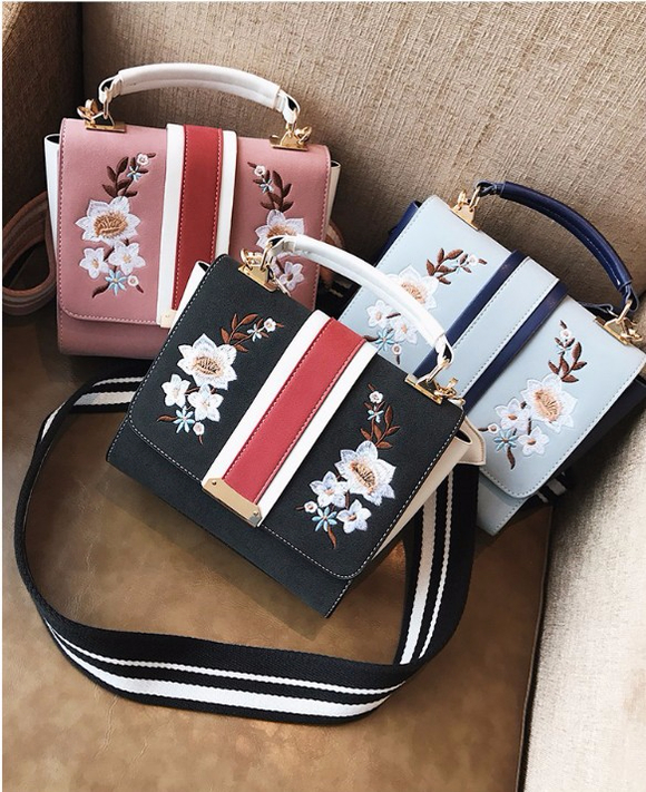 <b><p>Flower Embroided Square Css Back Women Mini</p></b><b><p>花の刺繍スクエアクロスバック女性ミニ​​バック女性20代カジュアルバッグケジュ 여성크로스백</p></b><br /><br /><p align='center'>