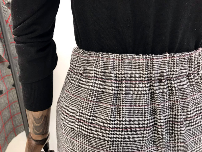 Check frill long skirt unblock set female bending