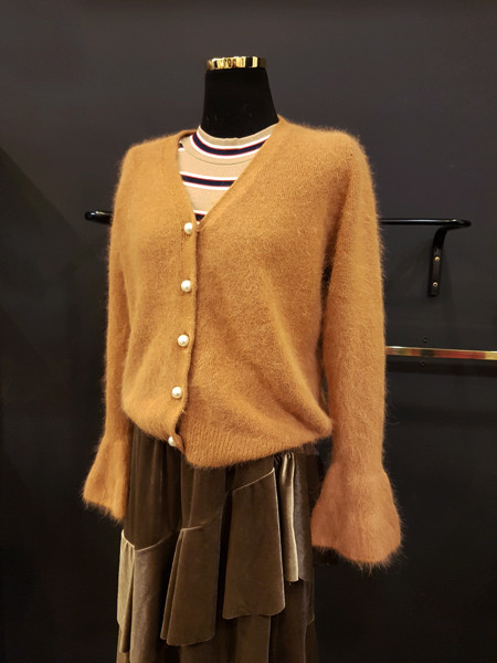 Velvet Unbalance Ruffle 2-stage canvas bending Lon