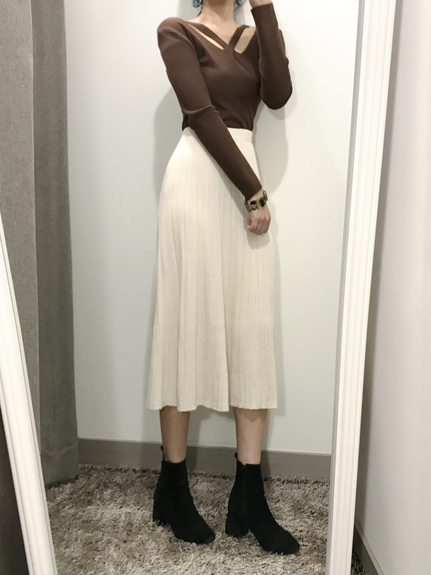 Goliath Knit Pleated Long Skirt 2color Flared Band