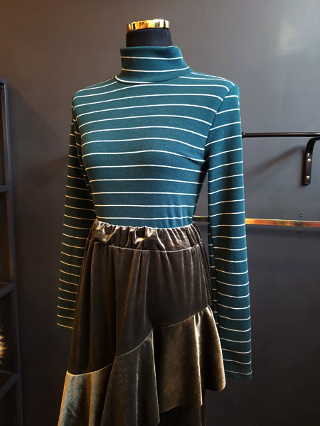 Velvet Unbalance Ruffle 2-stage canvas bending Lon