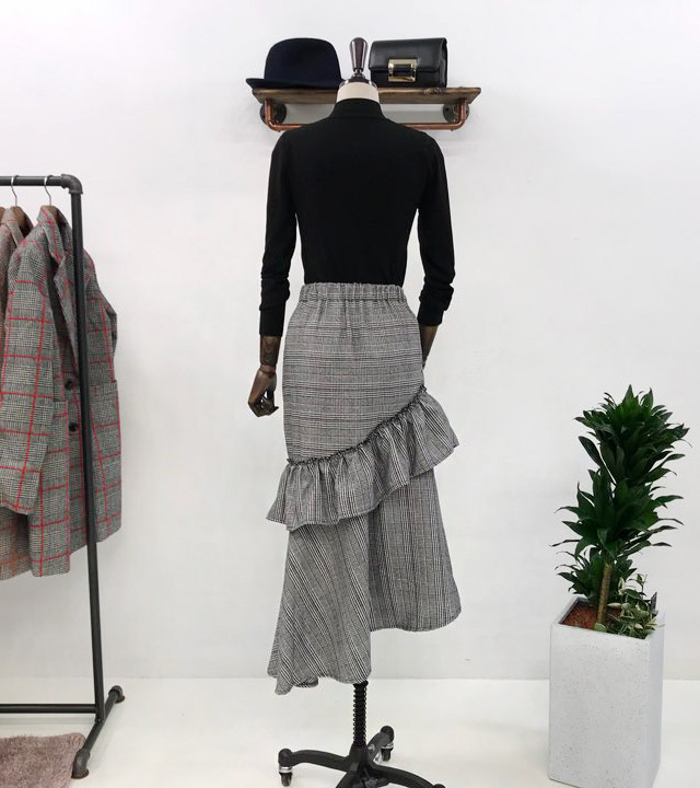 Check frill long skirt unblock set female bending