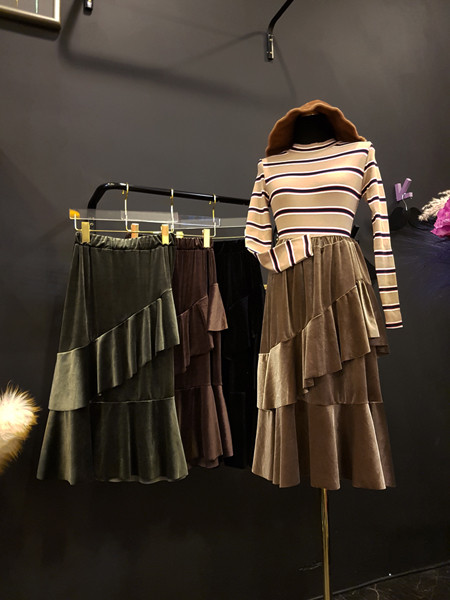 Velvet Unbalance Ruffle 2-stage canvas bending Lon