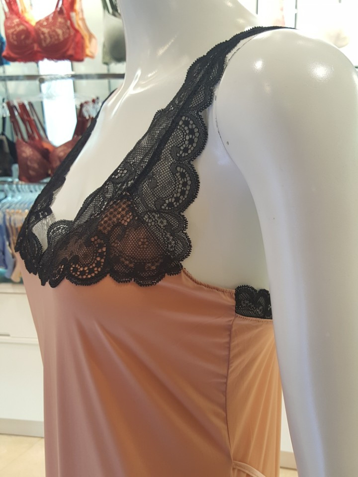 Vivian European sensual long slip FS862A Mono and 