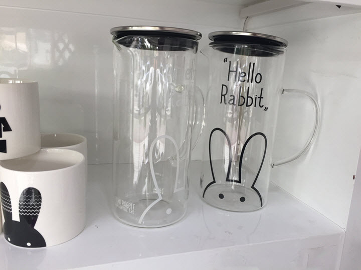 Sealed glass bottle heat-resistant port water bott