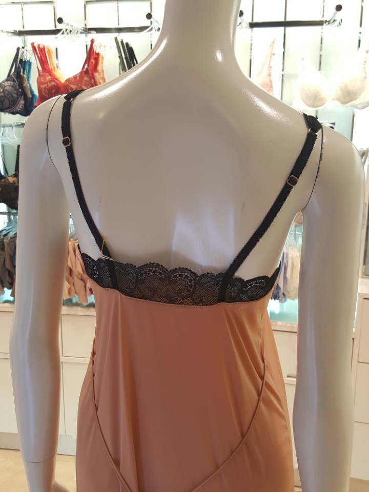 Vivian European sensual long slip FS862A Mono and 