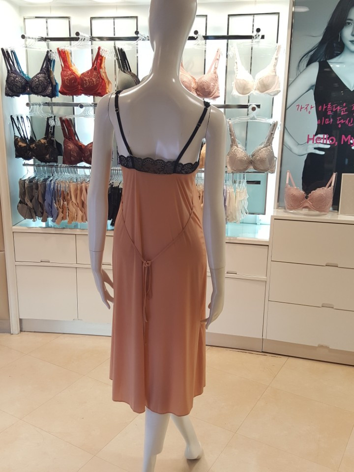 Vivian European sensual long slip FS862A Mono and 