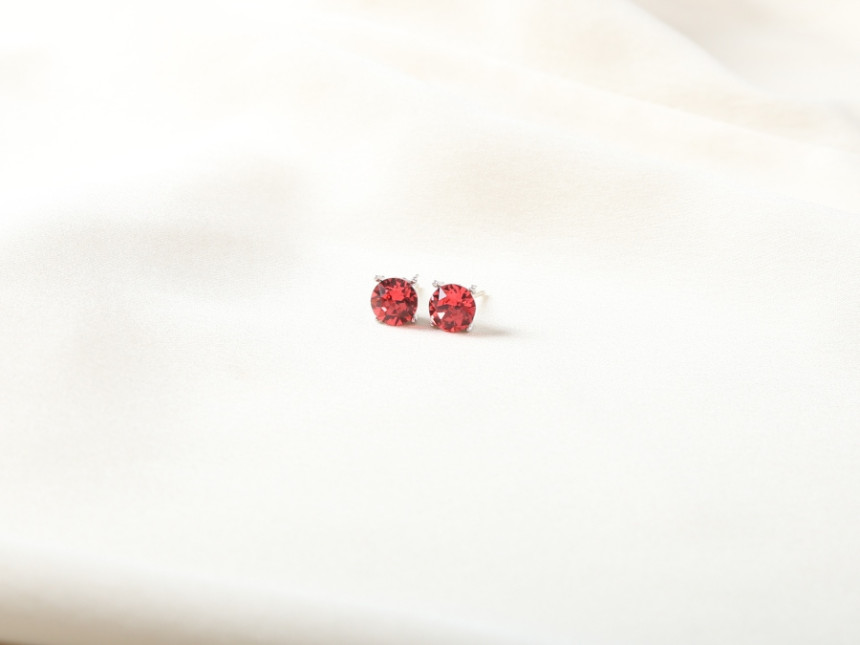 Swarovski Cubic simple earrings Daily glitter Swar