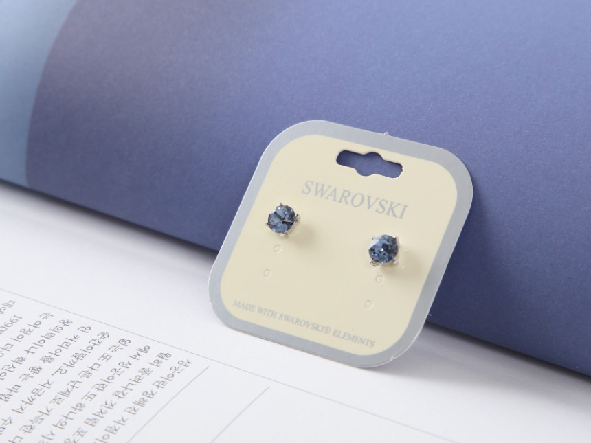 Swarovski Cubic simple earrings Daily glitter Swar