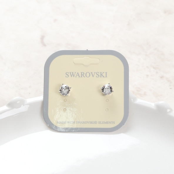 Swarovski Cubic simple earrings Daily glitter Swar