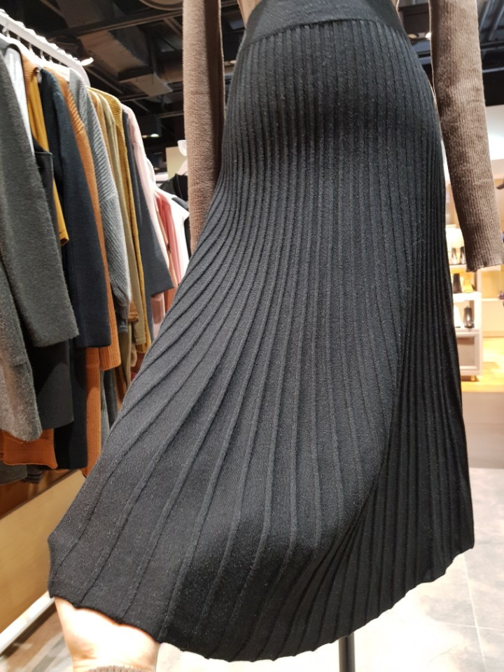 Nine Step Winter Vertical Flare Banding Long Skirt