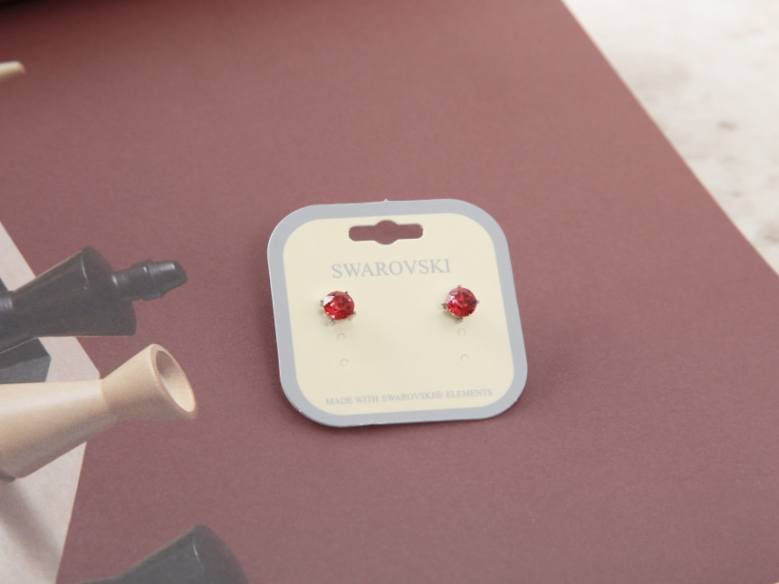 Swarovski Cubic simple earrings Daily glitter Swar