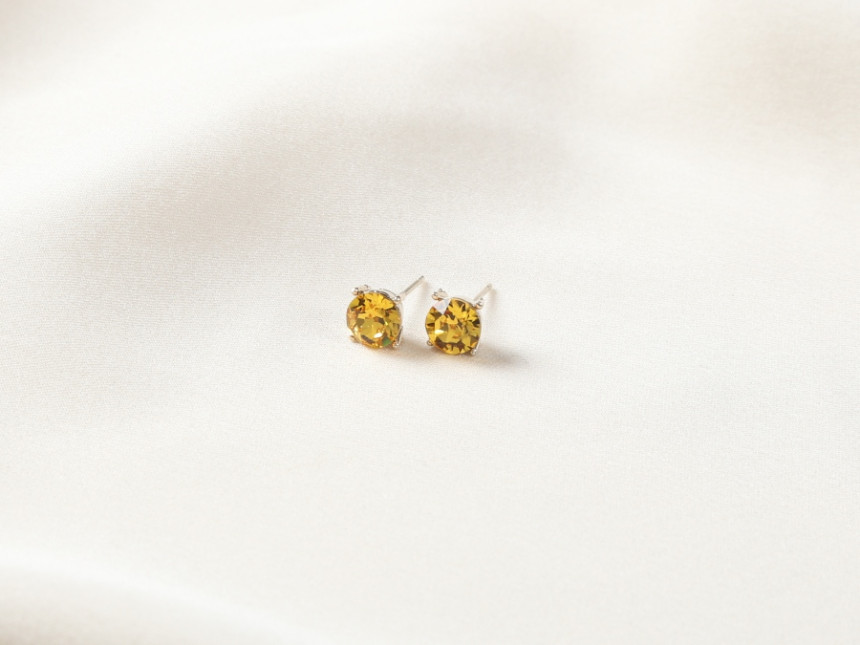 Swarovski Cubic simple earrings Daily glitter Swar
