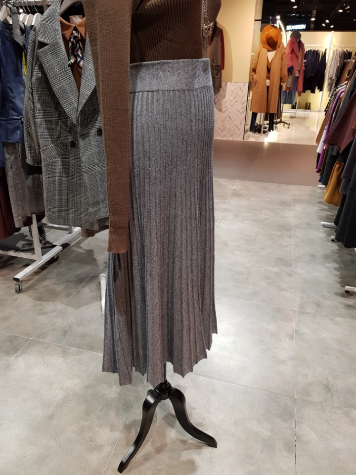 Nine Step Winter Vertical Flare Banding Long Skirt