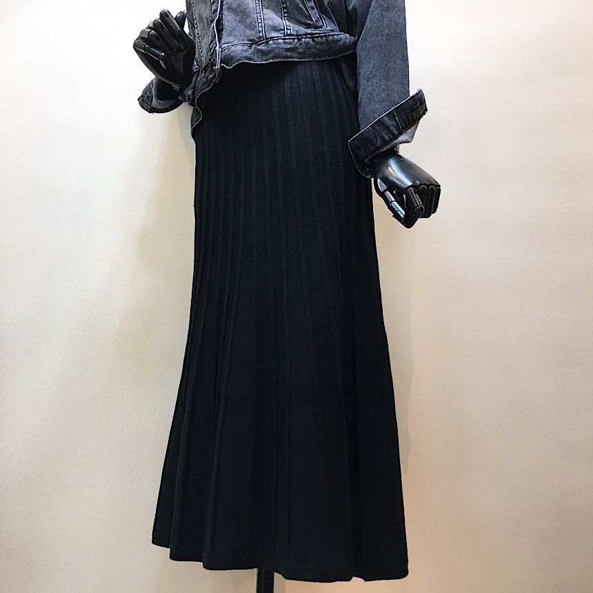 Simple knit long skirt a line Goliath Flare Bendin