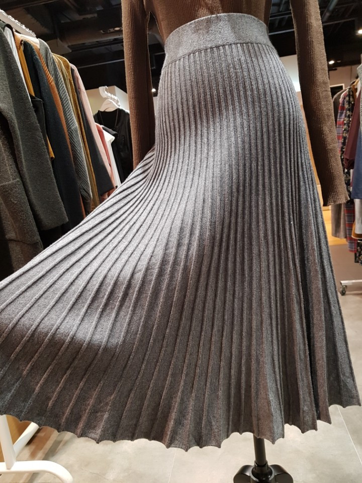 Nine Step Winter Vertical Flare Banding Long Skirt