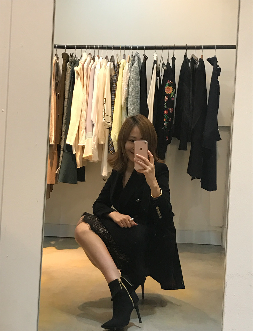 Suede Angle Boots Feminine look 30 suits for skirt