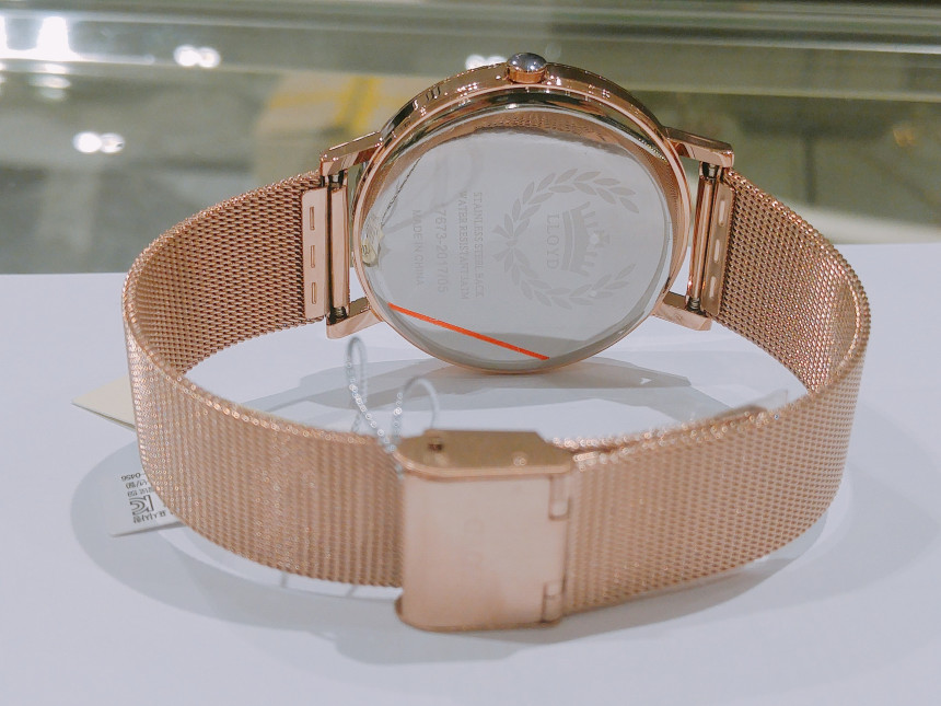 <b><p>Lloyd 2 o'cck Blue Stone Mesh couple LL1G17673</p></b><b><p>ロイド 2時の ブルーストーン メッシュ カップル 時計 LL1G17673 ゴールド</p></b><br /><br /><p align='center'>