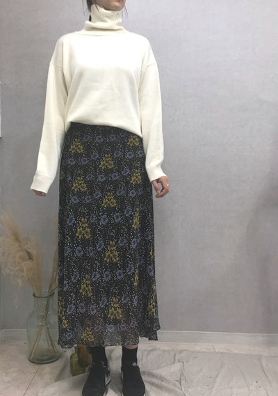 Flower chiffon long skirt Lovely look romantic Sty