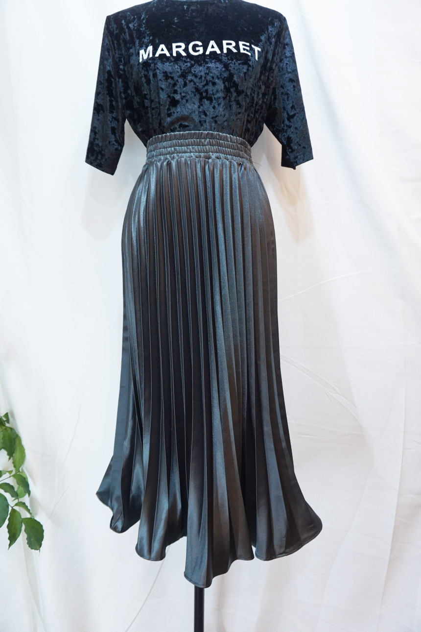 Metal pleated skirt 4 COLOR long wrinkle coordinat