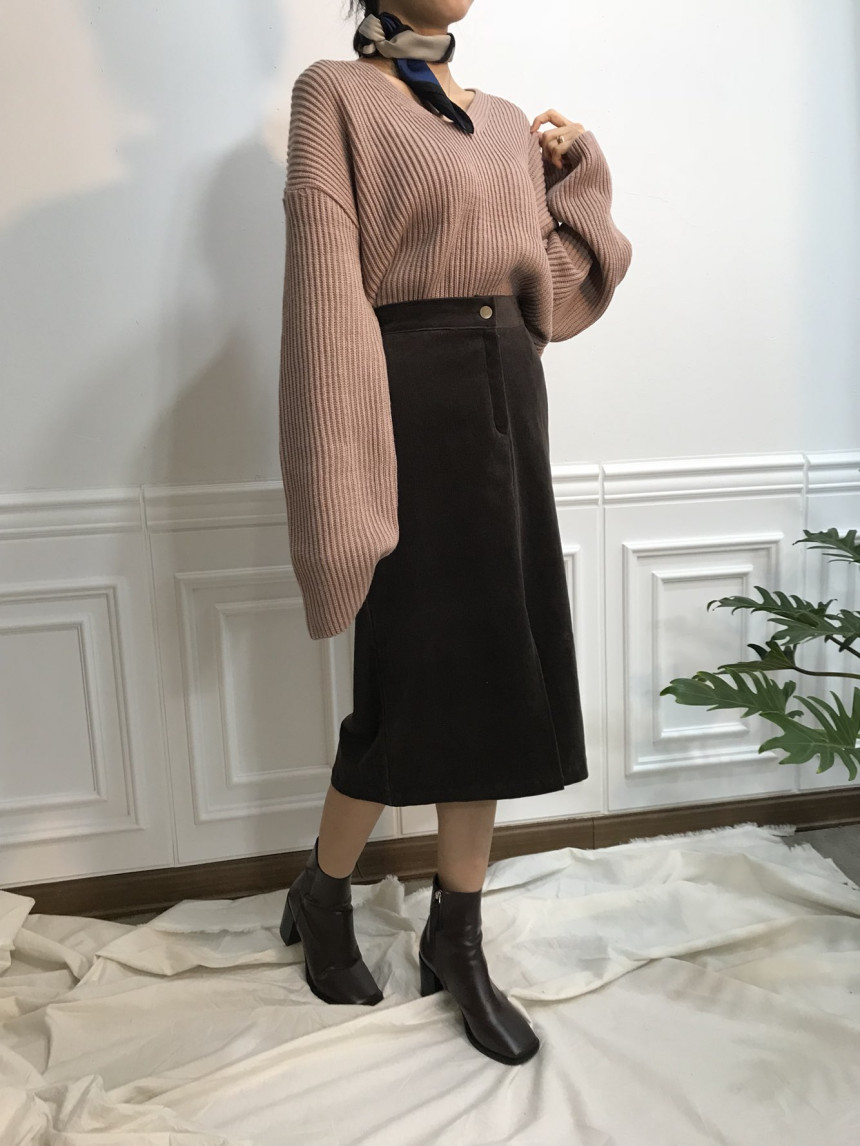 H line corduroy long incision skirt Natural simpli