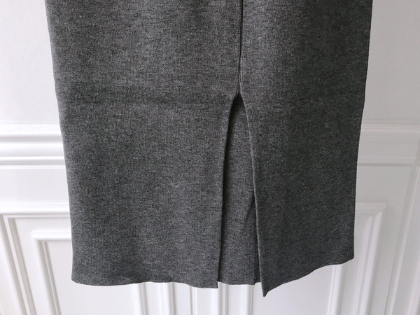 Banding H-line tweeter Long skirt Must-haves item 