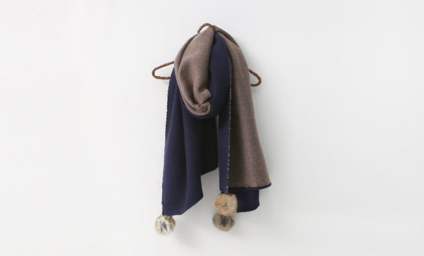 Real rabbit bell muffler Outgoing sophisticated re