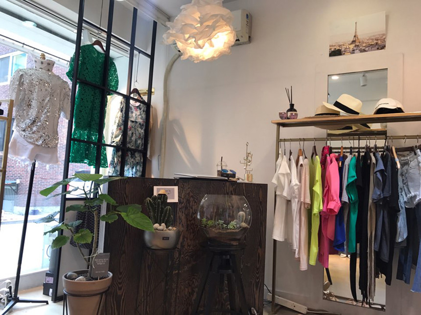 Suede Angle Boots Feminine look 30 suits for skirt