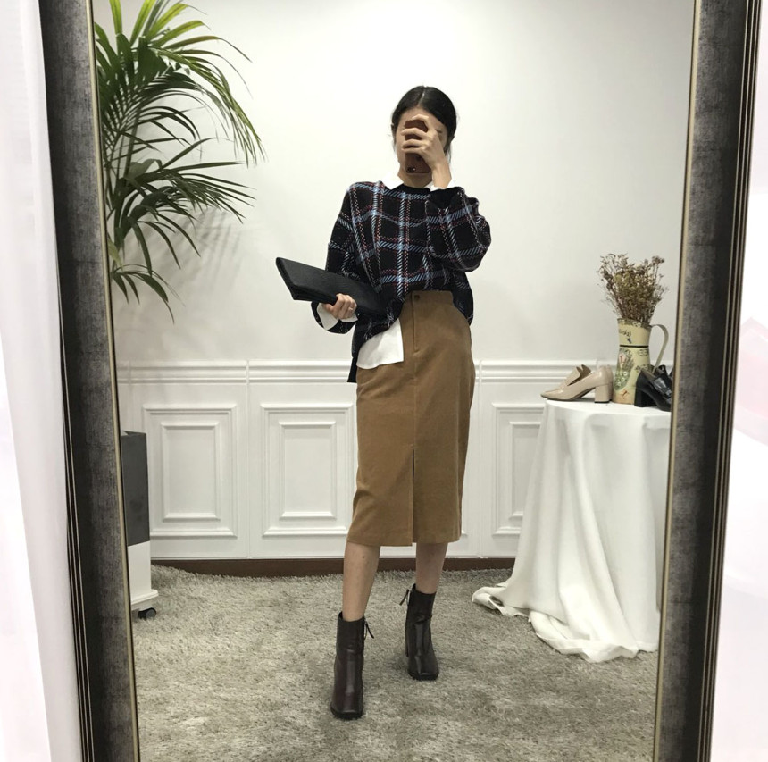 H line corduroy long incision skirt Natural simpli