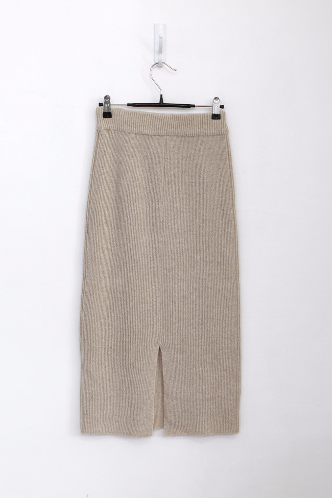 Long skirt long skirts Basic coordination Good pri