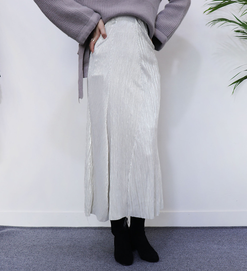 Gold Pleated Skirt 2col Natural sense of color wit