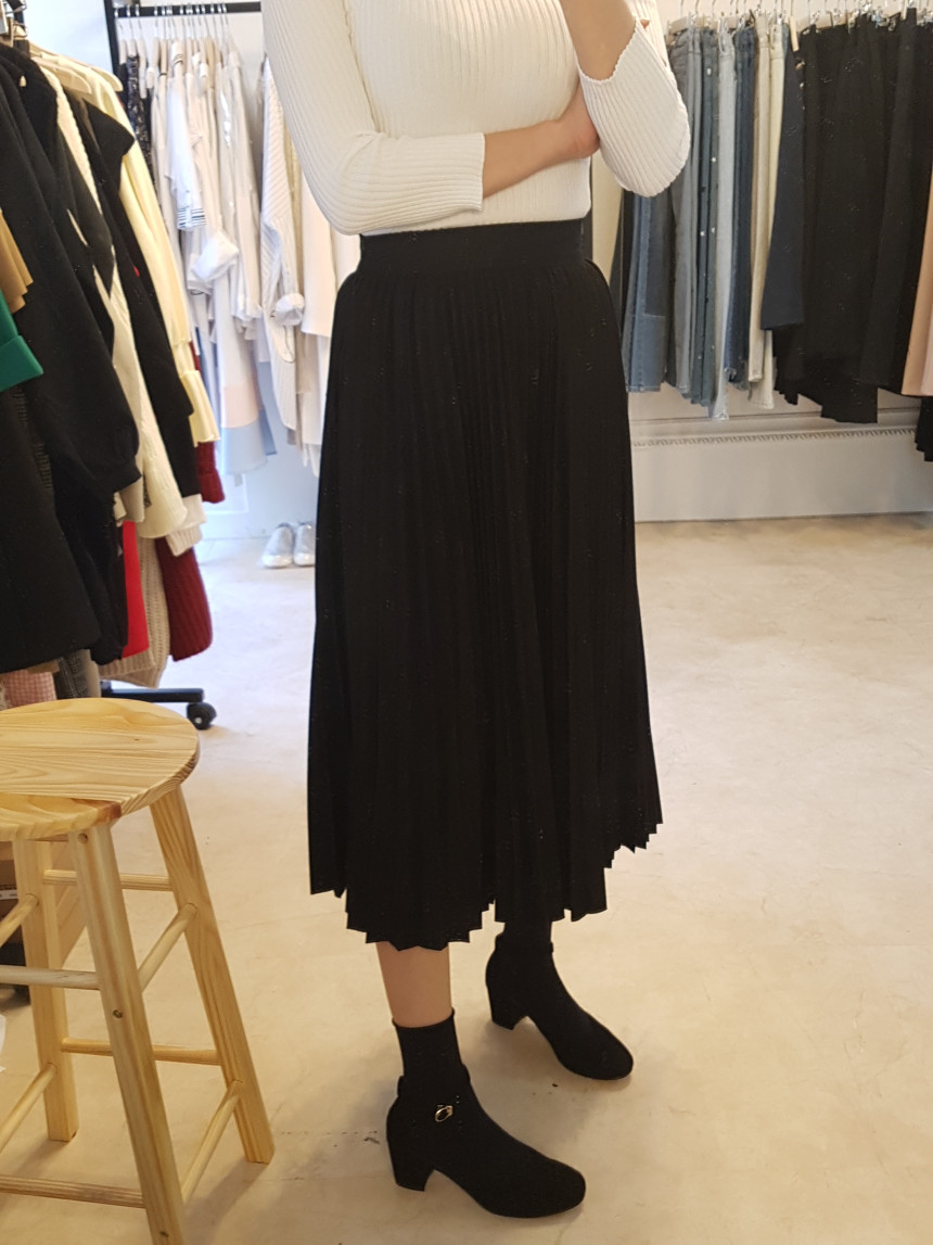 Wool material wrinkled long skirt Twenties Woman U