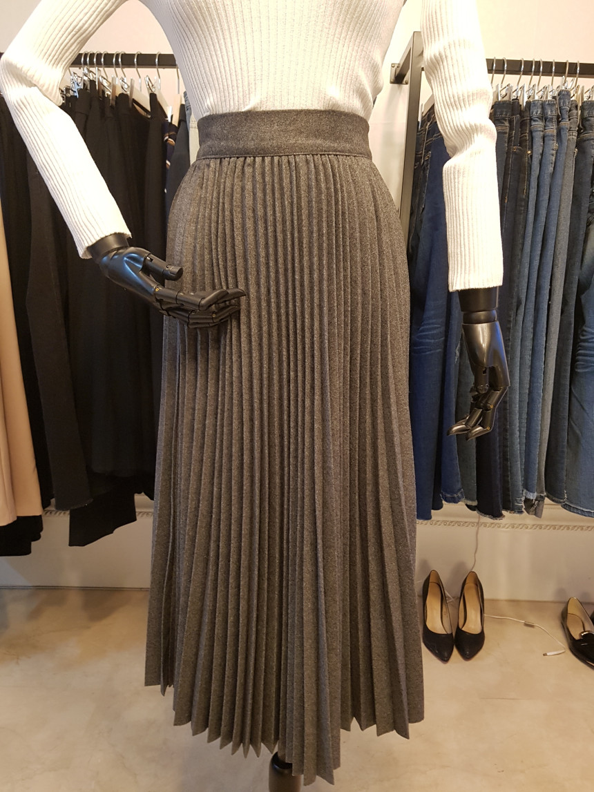 Wool material wrinkled long skirt Twenties Woman U