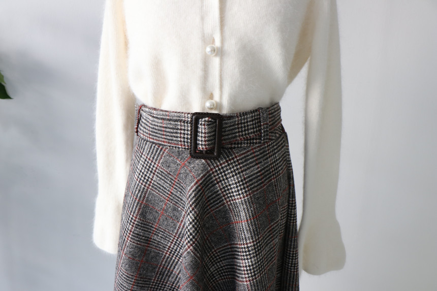 Flair check skirt long skirt