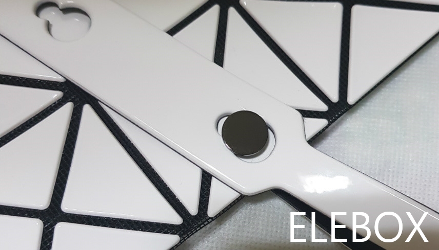 <b><p>Baobao Lucent Prism Isei Miyake BOBO shoulder</p></b><b><p>バオバオルーセントプリズムイッセイミヤケBOBOショルダーバッグ、日本の名品バッグ本物</p></b><br /><br /><p align='center'>