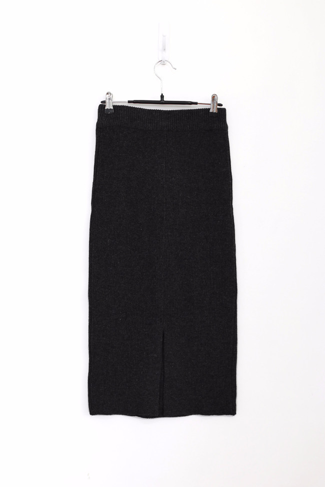 Long skirt long skirts Basic coordination Good pri