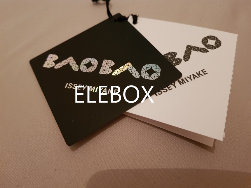 <b><p>Baobao Lucent Prism Isei Miyake BOBO shoulder</p></b><b><p>バオバオルーセントプリズムイッセイミヤケBOBOショルダーバッグ、日本の名品バッグ本物</p></b><br /><br /><p align='center'>