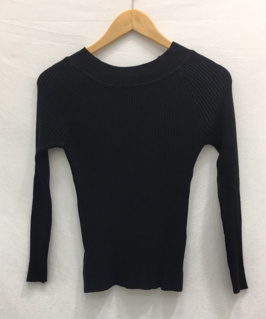 2color Long skirt knit set Modern woman with a sen