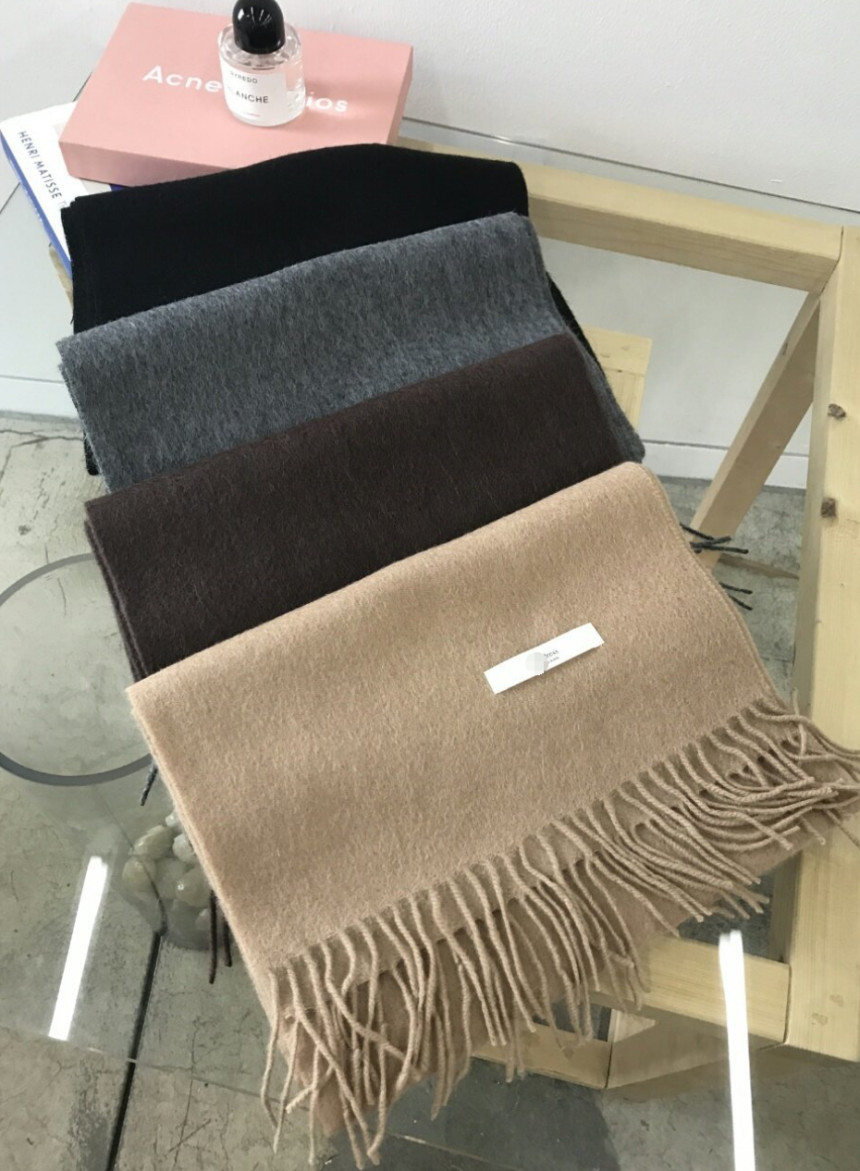 Good quality wool 100 muffler Modern sense of styl