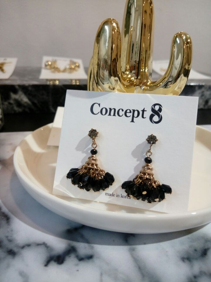 Handmade Surgical Crystal Earrings Gorgeous One Mo