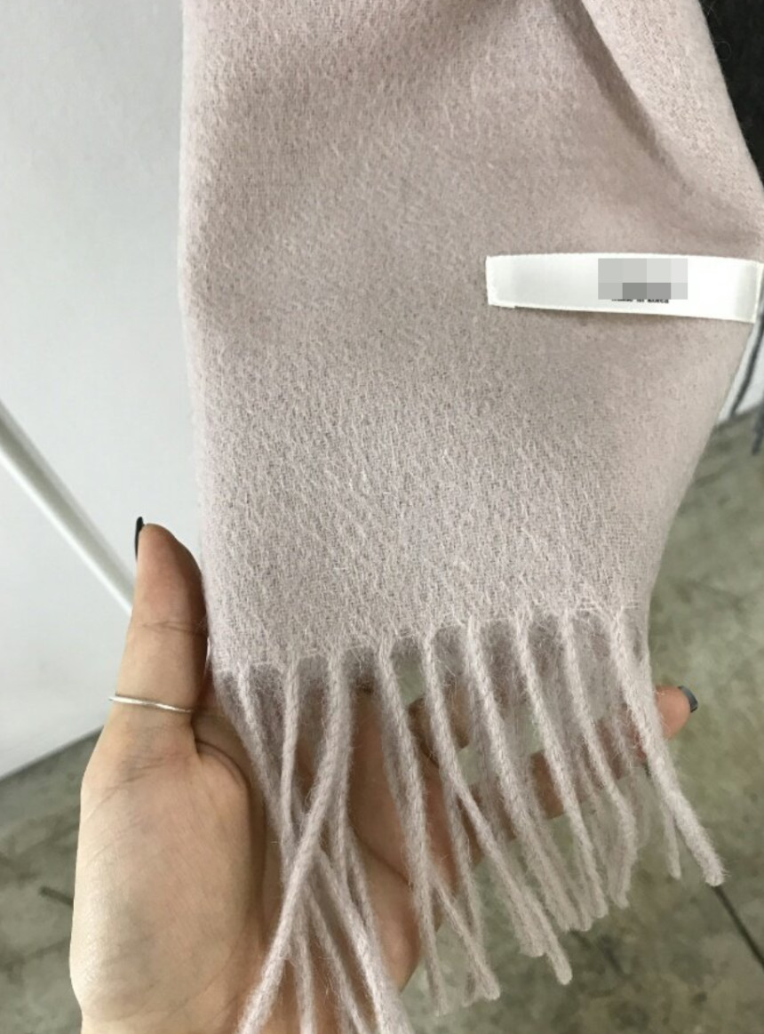 Good quality wool 100 muffler Modern sense of styl