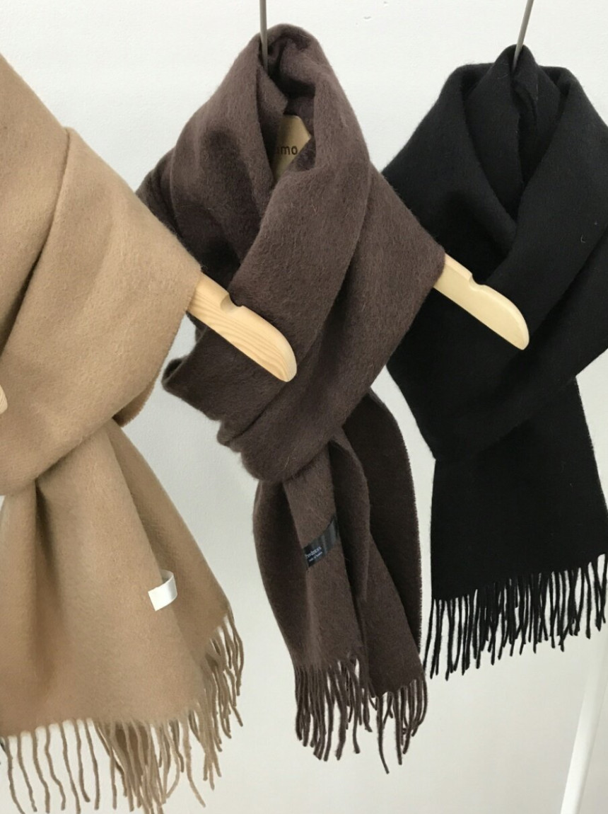 Good quality wool 100 muffler Modern sense of styl