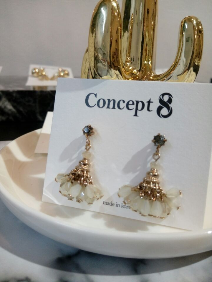 Handmade Surgical Crystal Earrings Gorgeous One Mo