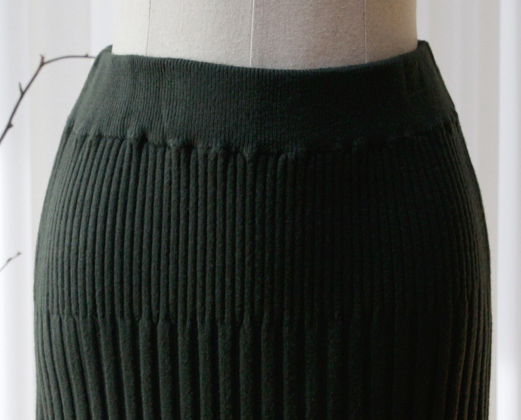 Mermaid Flare Pleated Banding Long Winter Skirt