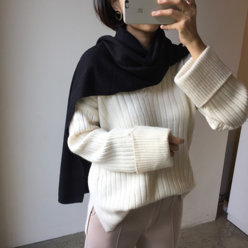 Soft knit muffler