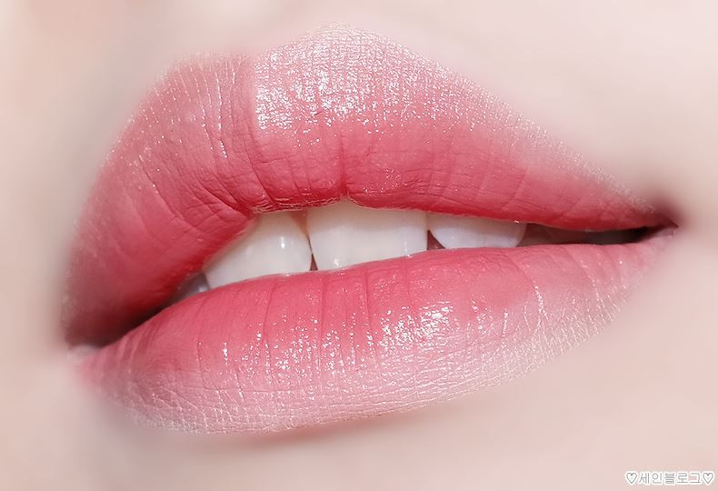 Eagle Lips Golden Shimmer 3.5g Produce a good tic 