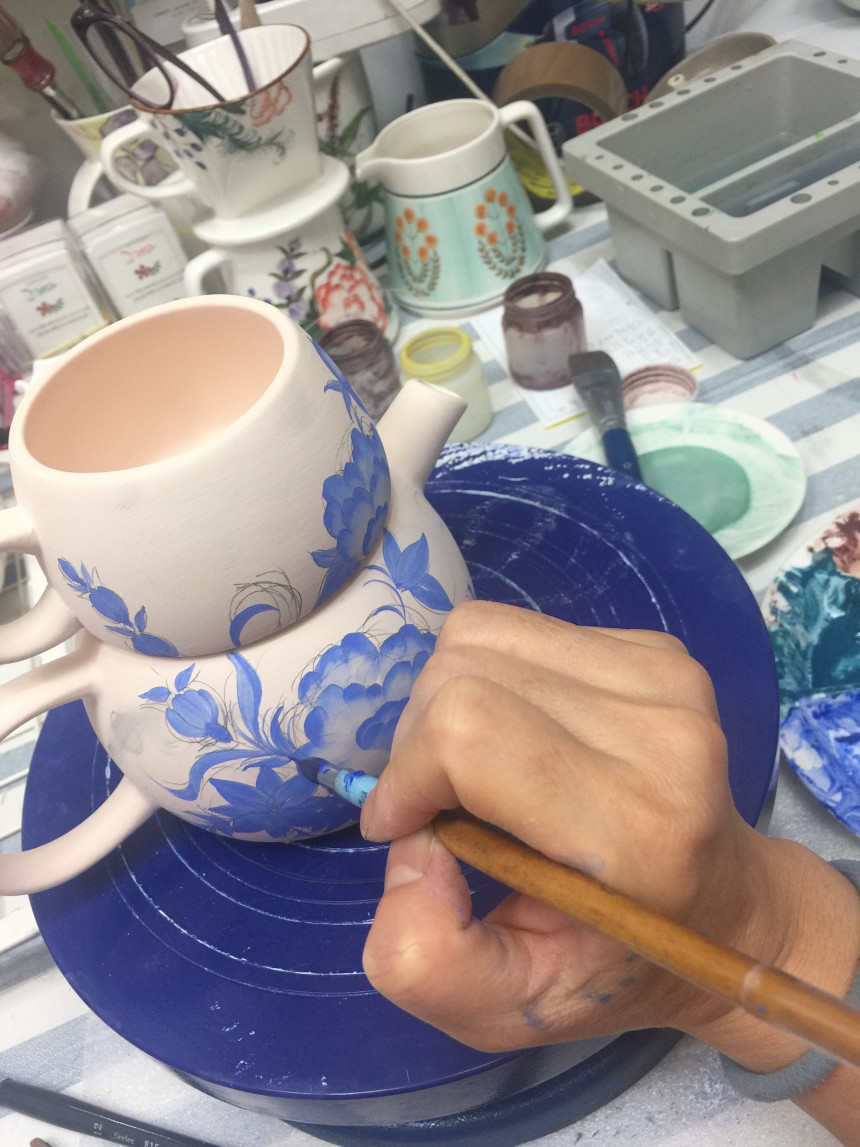 Sky Blue Tiocoji teapot Included Knitting goggles 