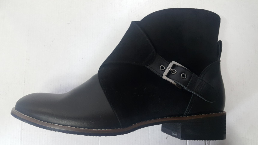 Buckle Ornament Suede Leather Combi Angle