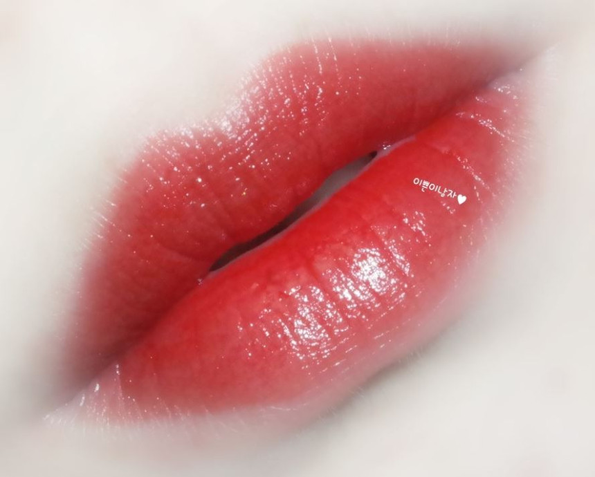 Eagle Lips Golden Shimmer 3.5g Produce a good tic 