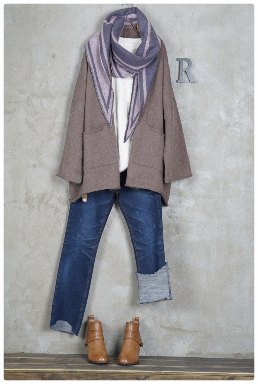 Modern rhombus shawl muffler woman lady clothes un